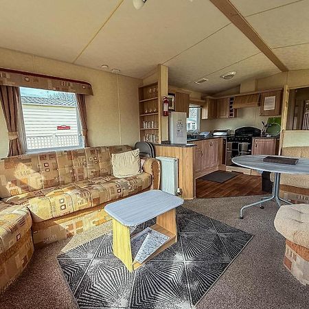Spacious 8 Berth Caravan At Southview Holiday Park Near Skegness Ref 33018Ml Екстериор снимка